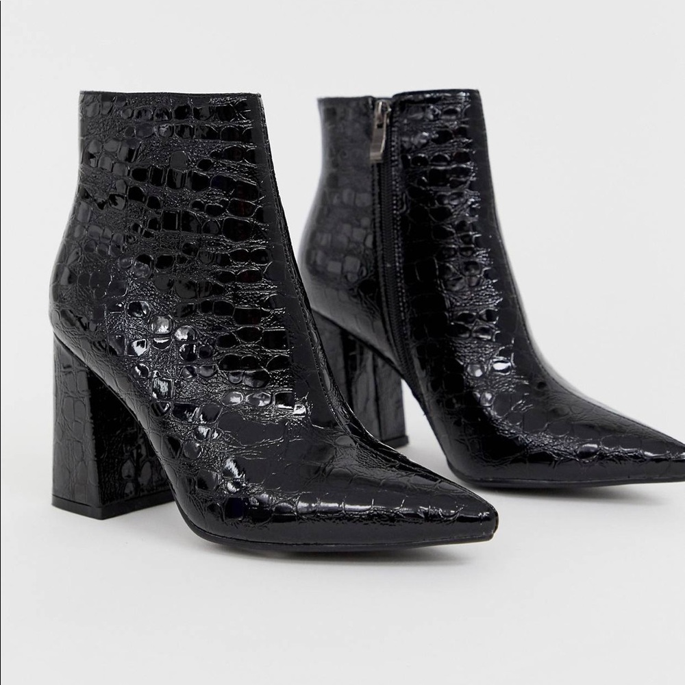 PUBLIC DESIRE - HOLLIE BLACK CROC BOOTS
